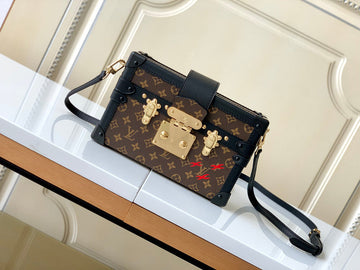 VS - LOV Women Bag - 1771