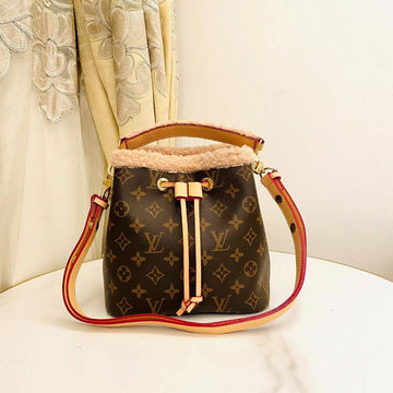 VS - GUKI Women Bags - 1656