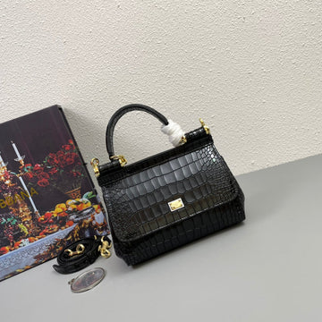 CS - DG Bags - 103