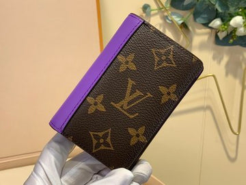 VS - LOV Wallets - 535
