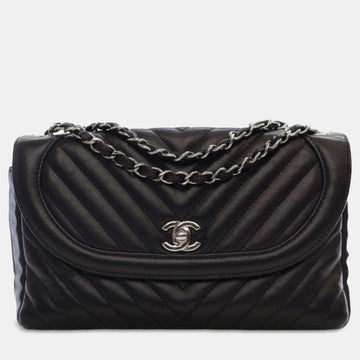 CC Chevron Calfskin Round Flap