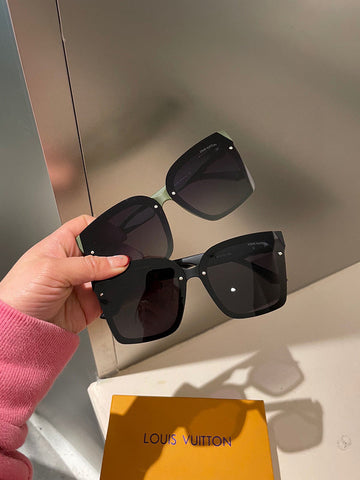 VS - LOV Sunglass - 171