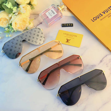VS - LOV Sunglass - 205