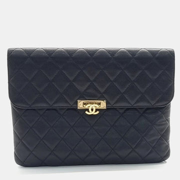 Caviar Flap New Medium Clutch