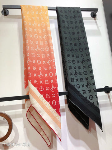 VS - LOV Scarf - 152