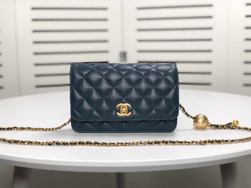 Designer bags by Chanel 077