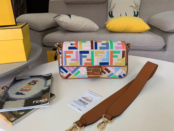 Fendi Luxury Fashion Bag