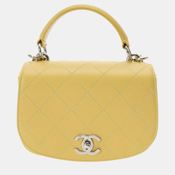 Yellow Calfskin Matelasse 20cm Shoulder Bag