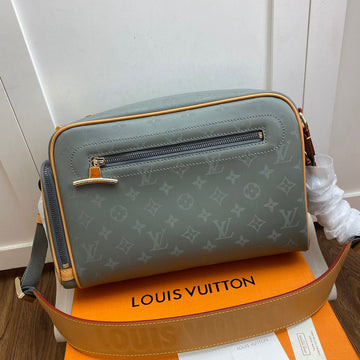 LOV2 Bags - Luxurious Bags  1947