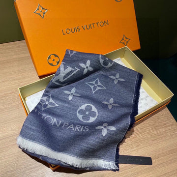 VS - LOV Scarf - 555