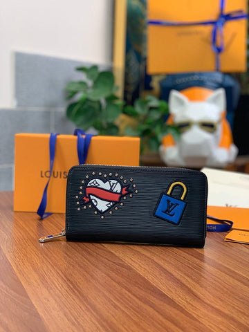 VS - LOV Wallets - 566