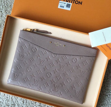 LOV2 Bags - Luxurious Bags  1359