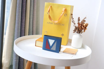 VS - LOV Wallet - 003