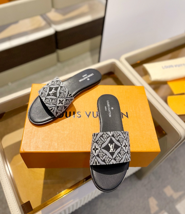 VS Luxury - LOV Women Shoes - 048