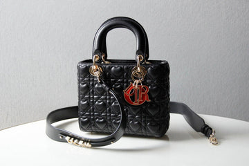 VS - Latest - 6468