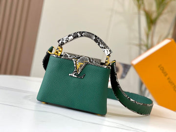 VS - GUKI Women Bags - 1702