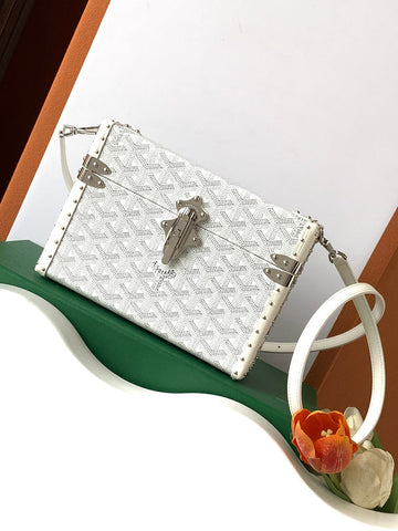 VS - GYO Bags - 303