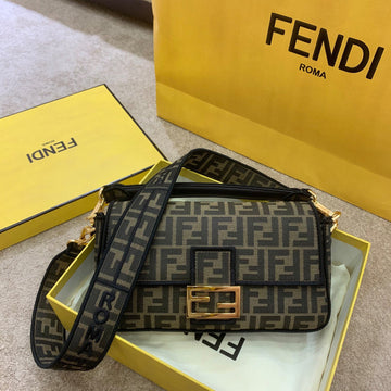 Fendi Luxury Fashion Bag