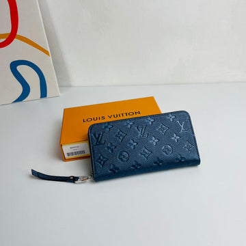 VS - LOV Wallet - 386