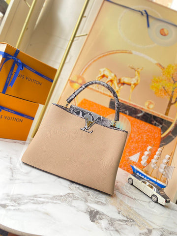 VS - GUKI Women Bags - 1831