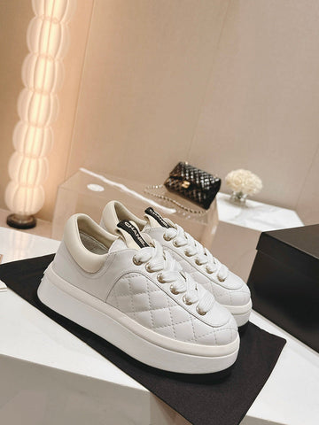 VS - AQ Women Shoes - 200