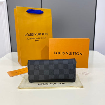 VS - LOV Wallets - 610
