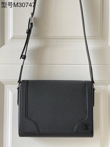 Fashion Lu-Vi bags - 3205