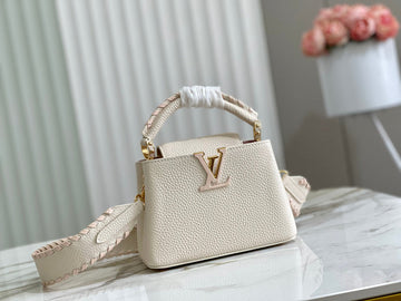VS - LOV Women Bag - 1089