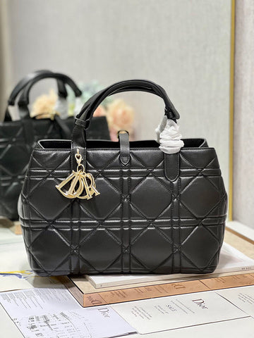 VS Fashion - CNL Bags - 008