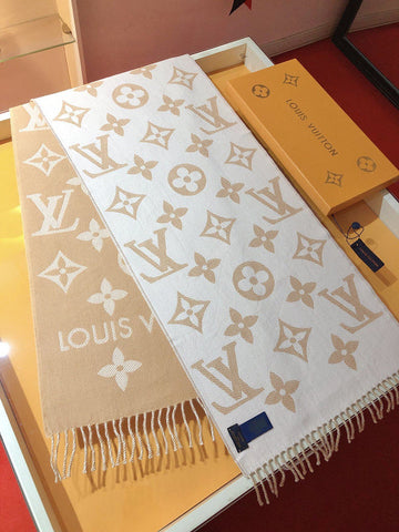 VS - LOV Scarf - 239