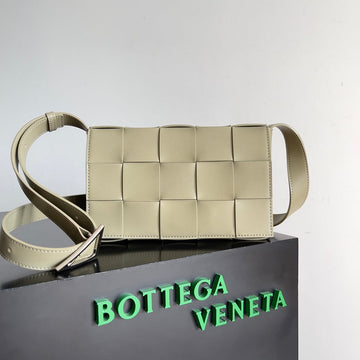 VS - BOV Women Bag - 120