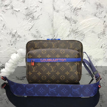 VS - LOV Women Bag - 2950