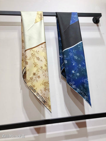 VS - LOV Scarf - 512