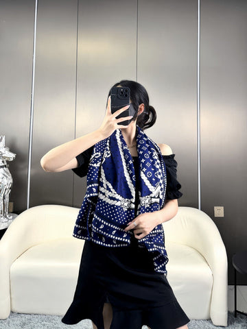 VS - LOV Scarf - 413
