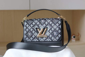 VS - GUKI Women Bags - 2021