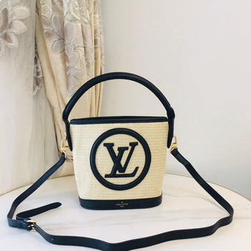 VS - GUKI Women Bags - 1820