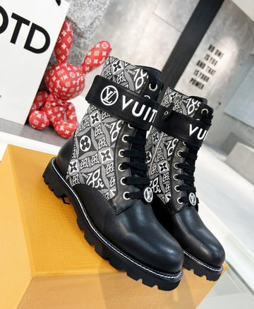 VS Luxury - LOV Women Shoes - 823
