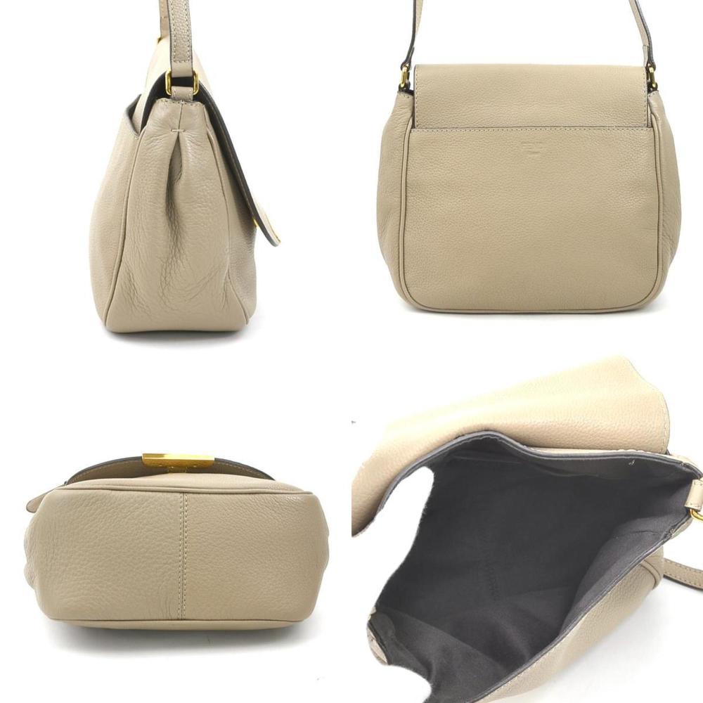 Beige Leather Fendi Shoulder Bag