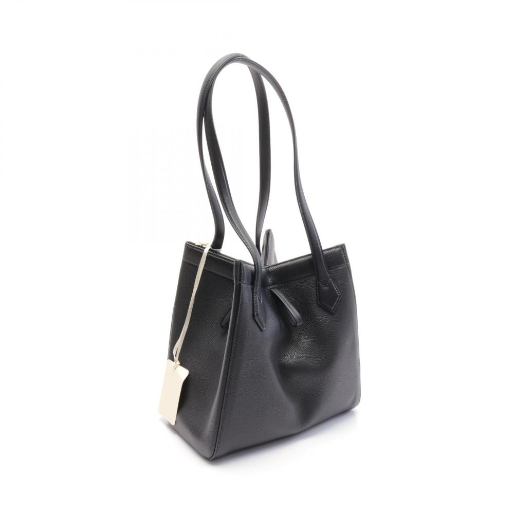 Black Leather Fendi Tote