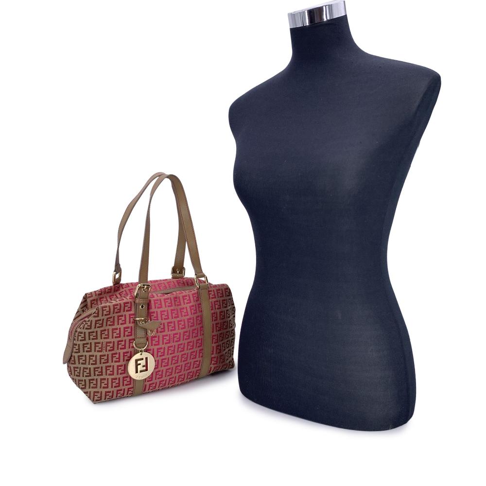 Pink Leather Fendi Shoulder Bag