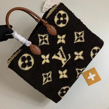 VS Fashion Lu-Vi bags - 1951
