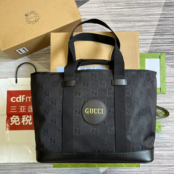 VS746037 Off The Grid Handbag 39cm black Nylon Canvas
