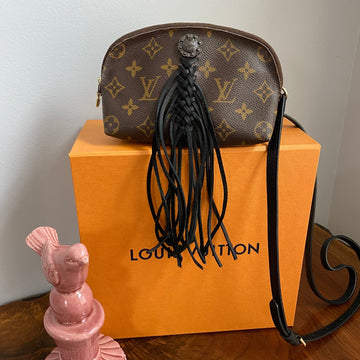 The Junco Crossbody Bag -CS Monogram with black fringe