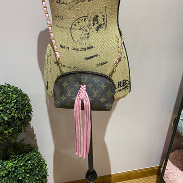 The Junco Crossbody Bag -CS Monogram in Pink Fringe