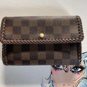 The Junco Tri-fold Short Wallet -CS Damier in Brown
