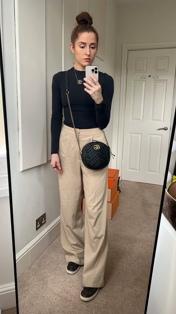 Gucci VS Round Black Marmont Small Shoulder Bag