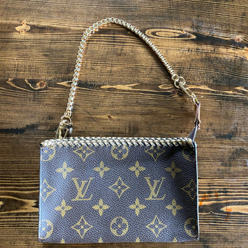 The Junco -CS Monogram in Gold Wristlet