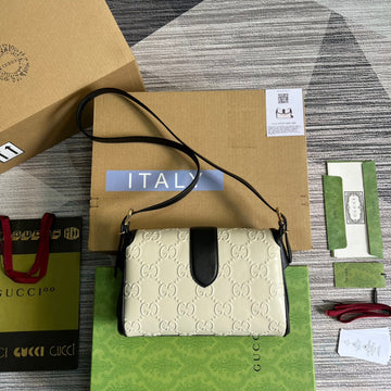 Gucci VS Medium  Shoulder Bag