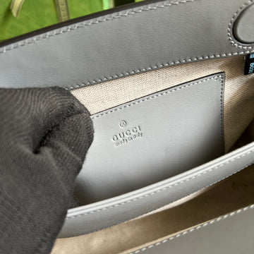 Gucci VS  Matelasse Leather Shoulder Bag