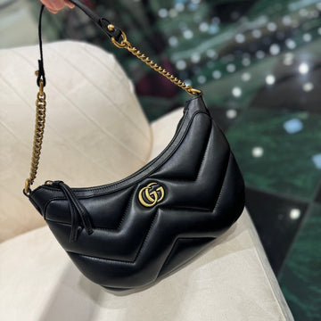 VS SMALL 26 MARMONT BAG IN BLACK CALFSKIN